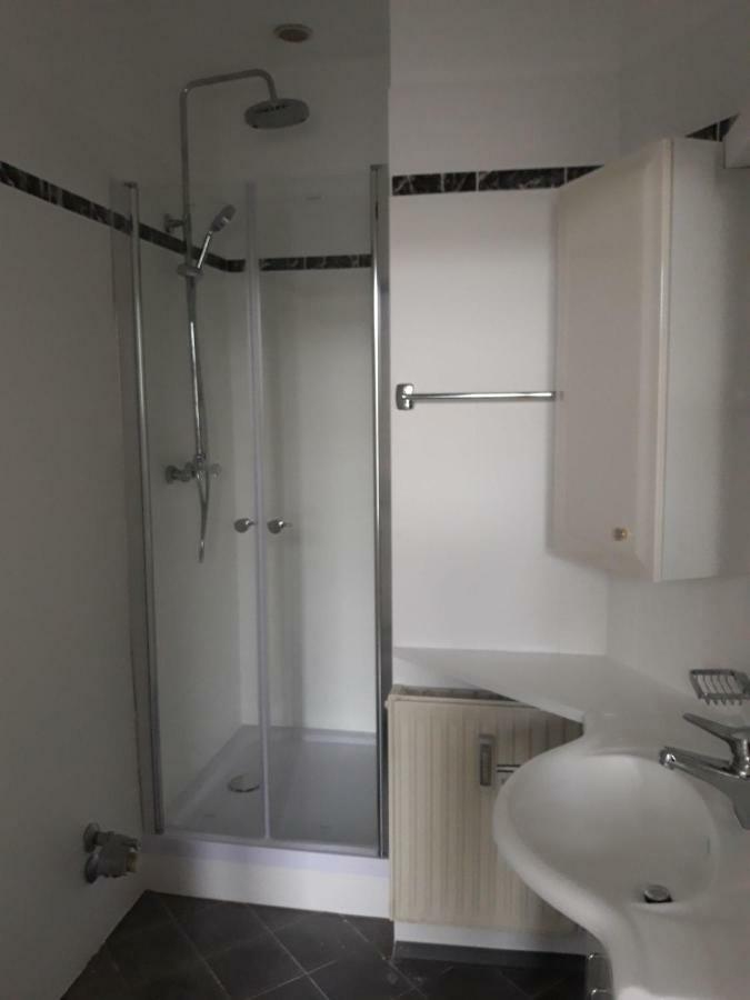 Seeblick Apartment/Zimmer กมุนเดน ภายนอก รูปภาพ